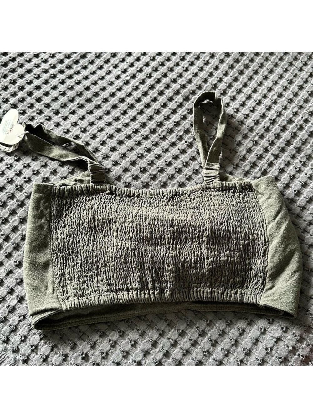 DYNAMITE crop/Bralette Linen Blend
US S - Picture 6 of 9